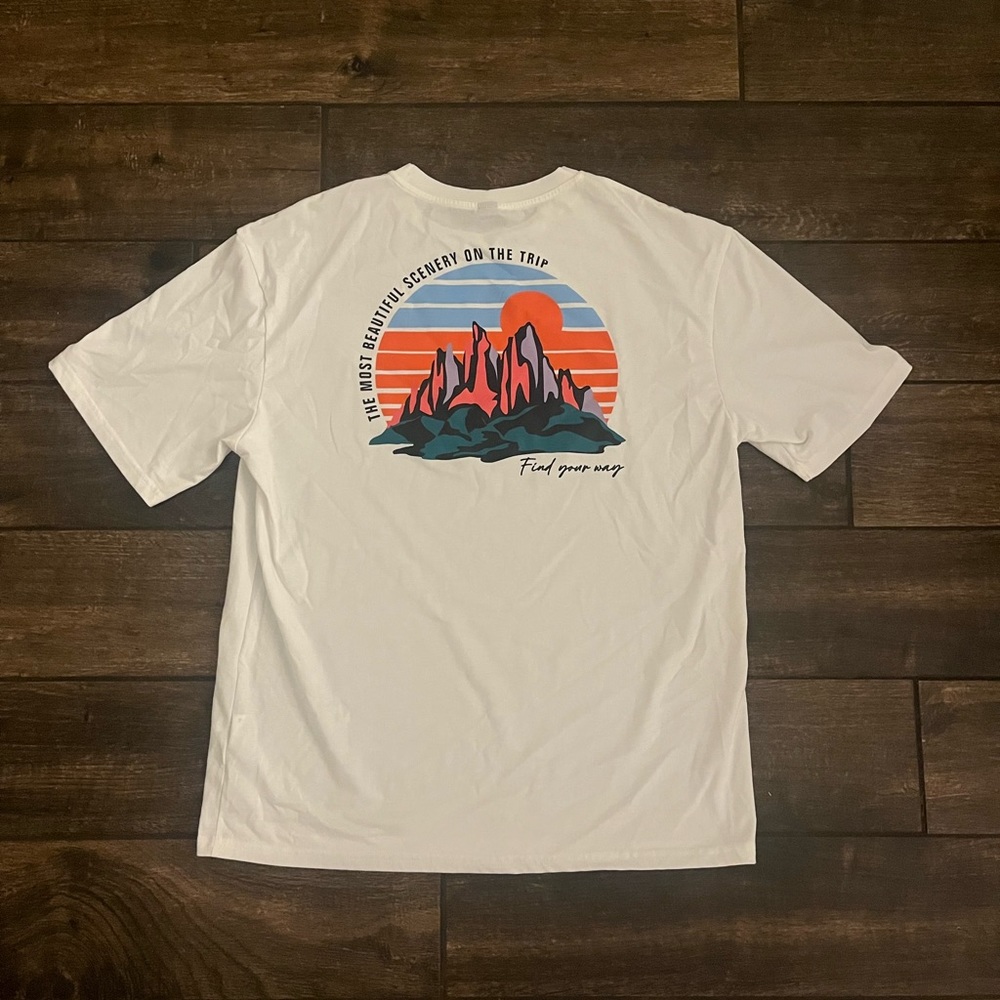 SHEIN Men Slogan Graphic Tee Size Medium